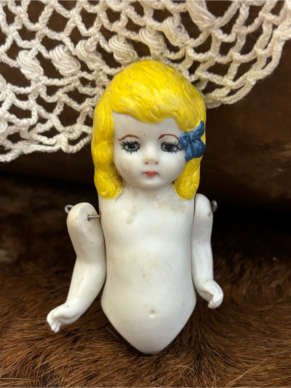Vintage/Antique Porcelain/Ceramic Bisque Doll LW CO Nippon
